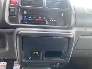 SUZUKI Jimny usata, con Sedile posteriore sdoppiato