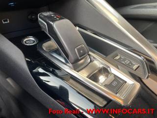 PEUGEOT 3008 usata, con USB