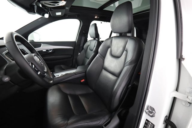 VOLVO XC90 usata 8