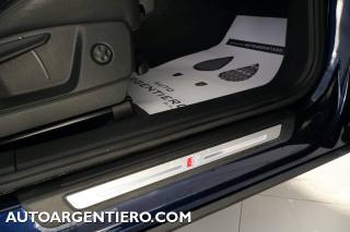 AUDI Q5 usata, con Sensori di parcheggio anteriori