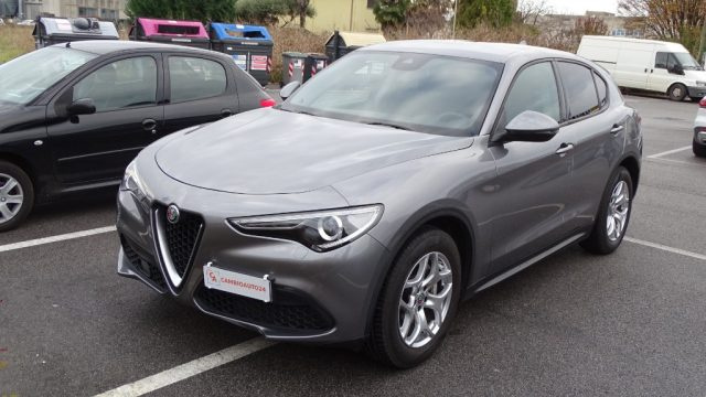 ALFA ROMEO Stelvio usata, con Airbag laterali