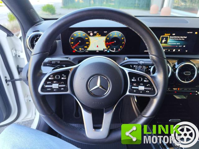 MERCEDES-BENZ A 180 usata, con Boardcomputer