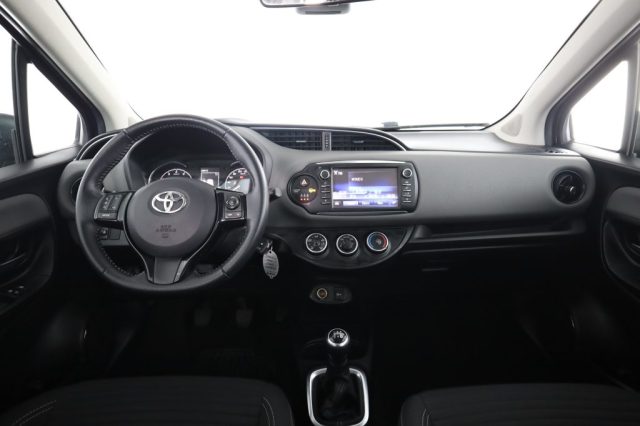 TOYOTA Yaris usata 4
