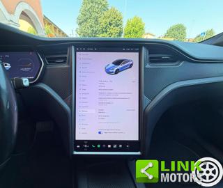 TESLA Model S usata, con Fendinebbia