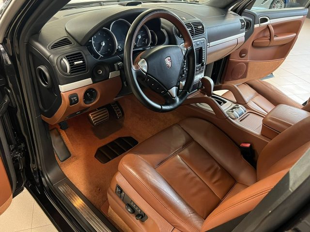 PORSCHE Cayenne usata, con Controllo trazione