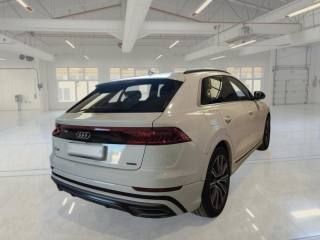 AUDI Q8 usata, con Airbag