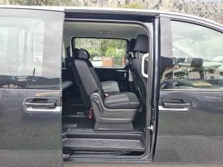 HYUNDAI Staria usata, con Touch screen