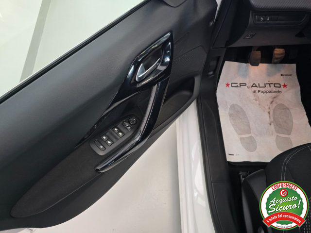 PEUGEOT 208 usata 20