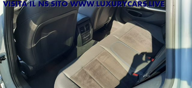 BMW 320 usata, con USB