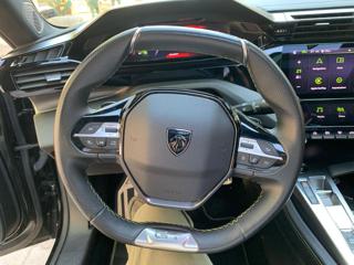PEUGEOT 308 usata, con Volante in pelle