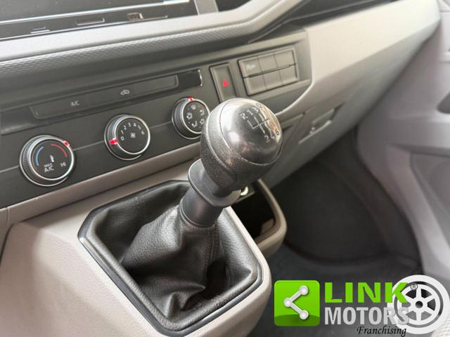 VOLKSWAGEN Transporter usata, con Park Distance Control