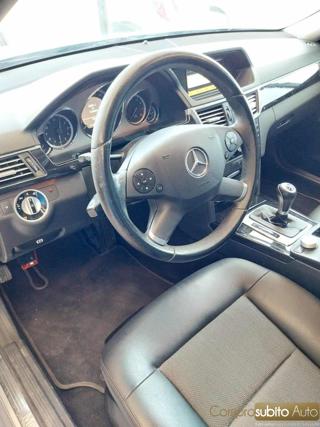 MERCEDES-BENZ E 220 usata, con Regolazione elettrica sedili