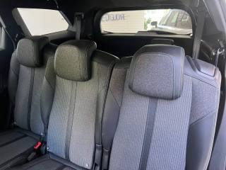 PEUGEOT 5008 usata, con Volante multifunzione