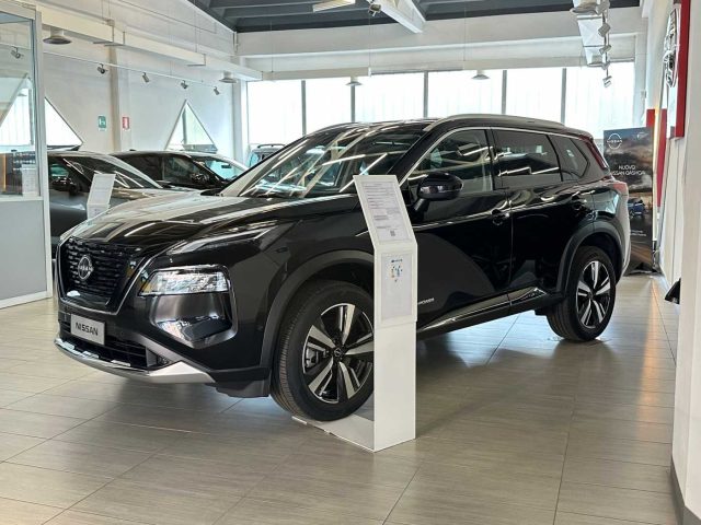 NISSAN X-Trail usata, con Airbag