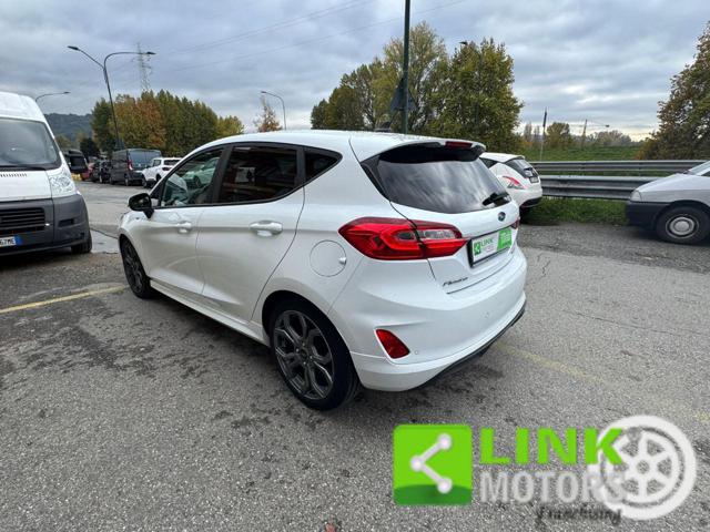 FORD Fiesta usata, con Autoradio