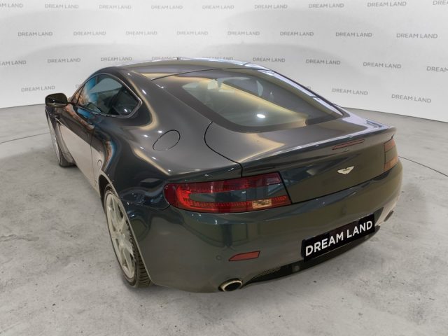 ASTON MARTIN Vantage usata, con Autoradio