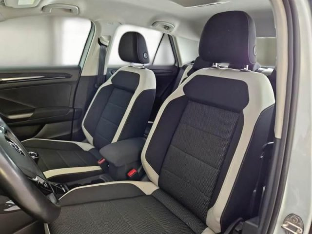 VOLKSWAGEN T-Roc usata, con Controllo trazione