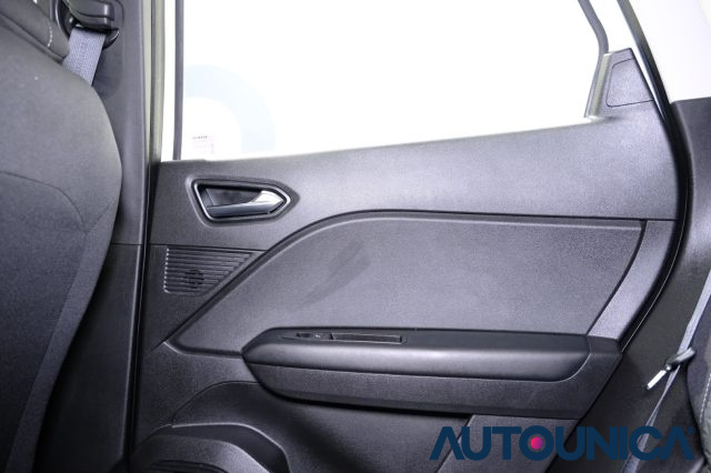 RENAULT Captur usata, con Fari full-led