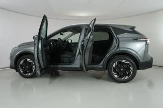 NISSAN Qashqai usata, con Luci diurne LED