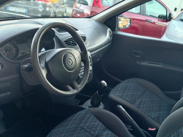 RENAULT Clio usata, con Chiusura centralizzata