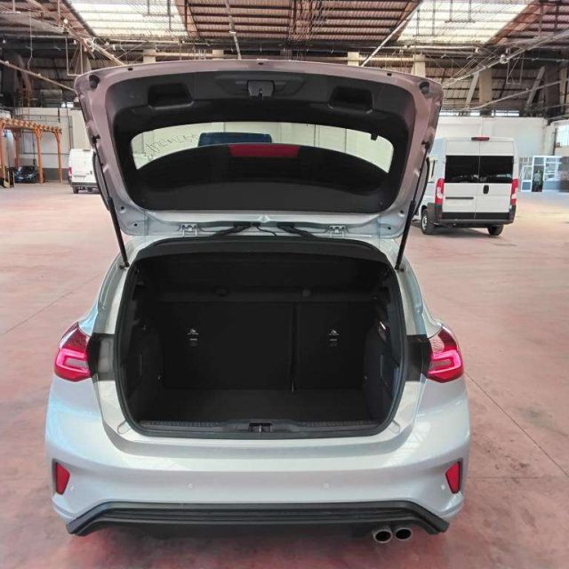 FORD Focus usata, con Autoradio