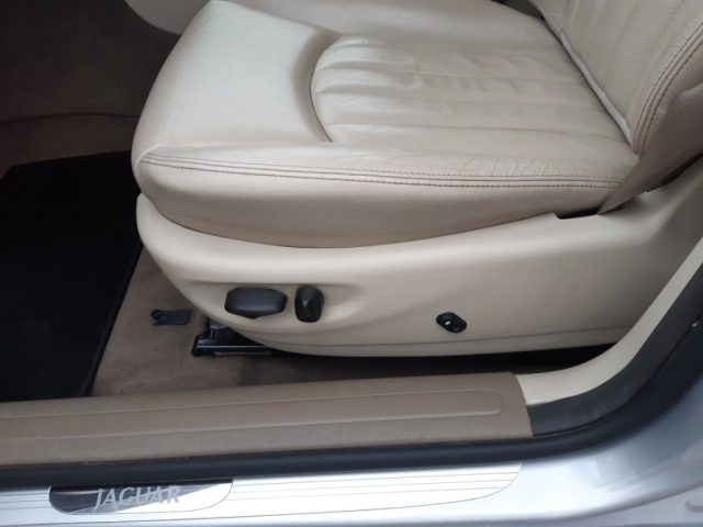 JAGUAR X-Type usata, con Regolazione elettrica sedili