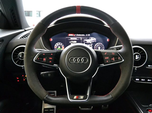 AUDI TT usata, con Boardcomputer