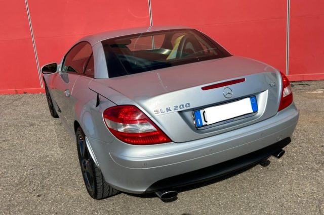 MERCEDES-BENZ SLK 200 usata, con Cerchi in lega