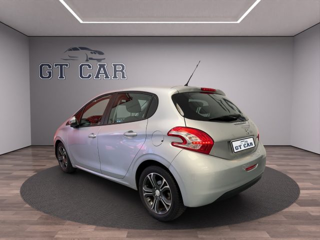 PEUGEOT 208 usata, con Cerchi in lega