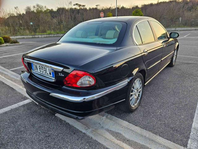 JAGUAR X-Type usata, con Airbag laterali