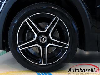 MERCEDES-BENZ GLB 200 usata, con Controllo automatico clima