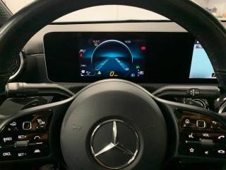 MERCEDES-BENZ CLA 180 usata, con Servosterzo