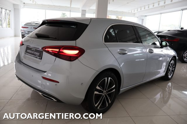 MERCEDES-BENZ A 180 usata, con Cerchi in lega