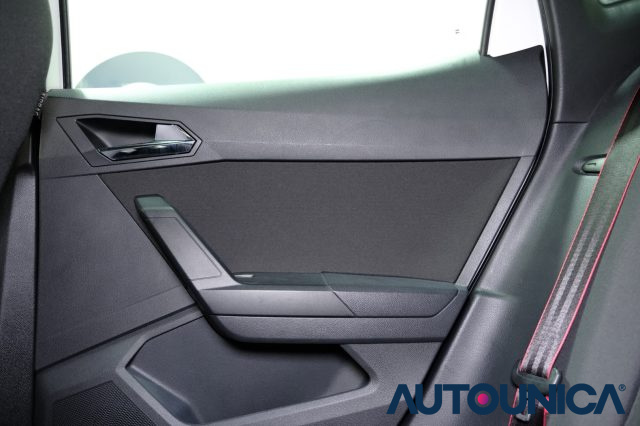 SEAT Arona usata, con Apple CarPlay