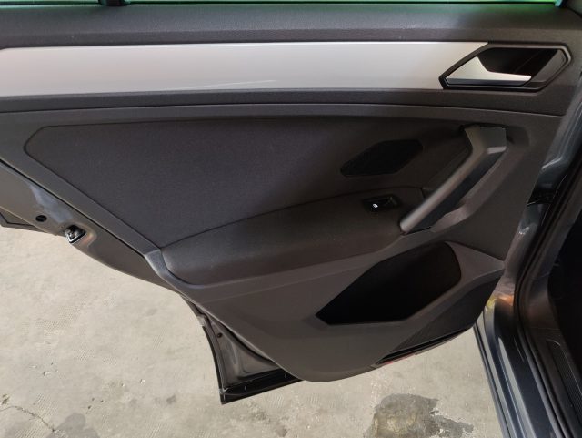 VOLKSWAGEN Tiguan usata 56