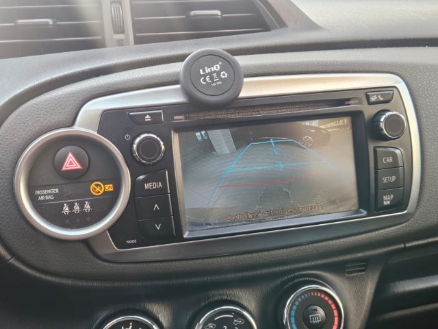 TOYOTA Yaris usata, con Bracciolo