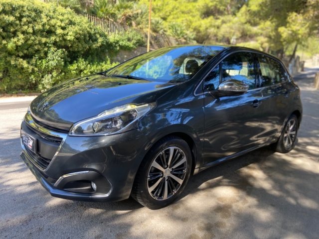PEUGEOT 208 usata, con ABS
