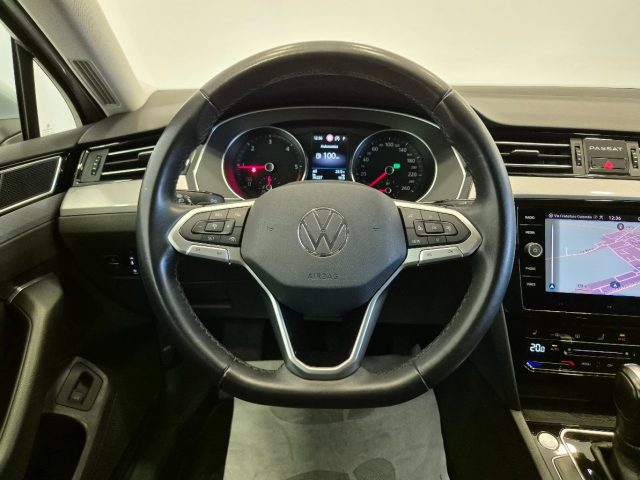 VOLKSWAGEN Passat Variant usata, con Climatizzatore