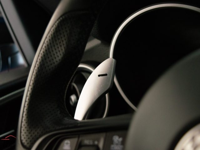 ALFA ROMEO Stelvio usata, con Specchietti laterali elettrici