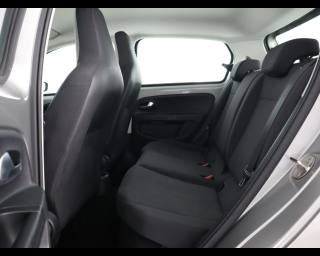 VOLKSWAGEN up! usata, con Sistema di navigazione