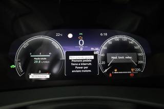 TOYOTA C-HR usata 12