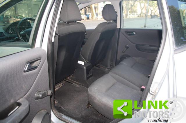 MERCEDES-BENZ A 180 usata, con Sedile posteriore sdoppiato