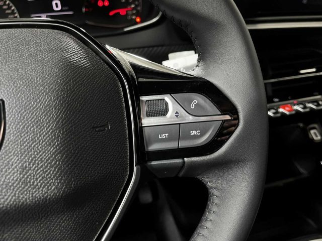 PEUGEOT 2008 usata, con Riconoscimento dei segnali stradali