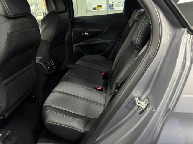 PEUGEOT 3008 usata, con Autoradio