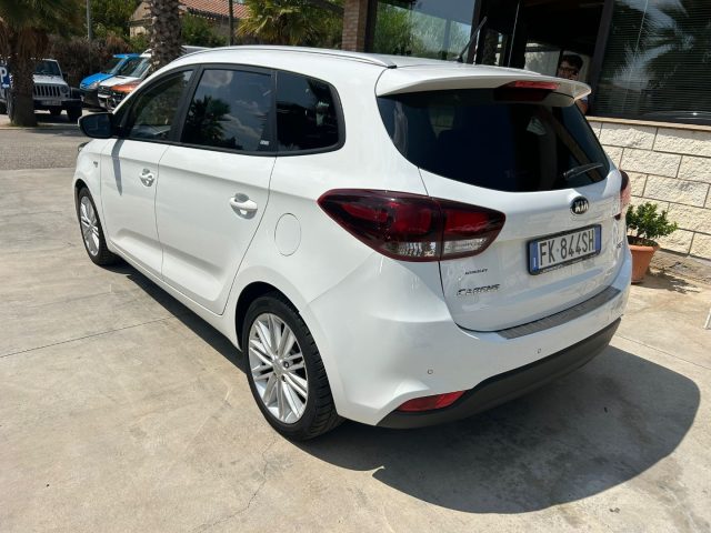 KIA Carens usata, con Autoradio