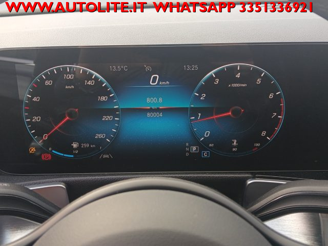 MERCEDES-BENZ GLB 200 usata, con Controllo automatico clima