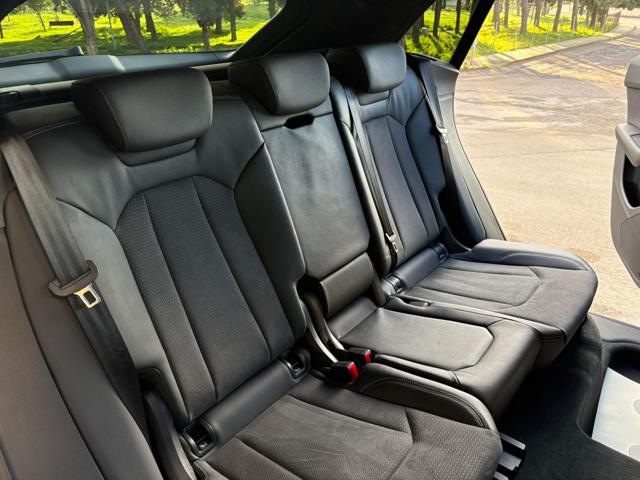 AUDI Q8 usata, con Regolazione elettrica sedili