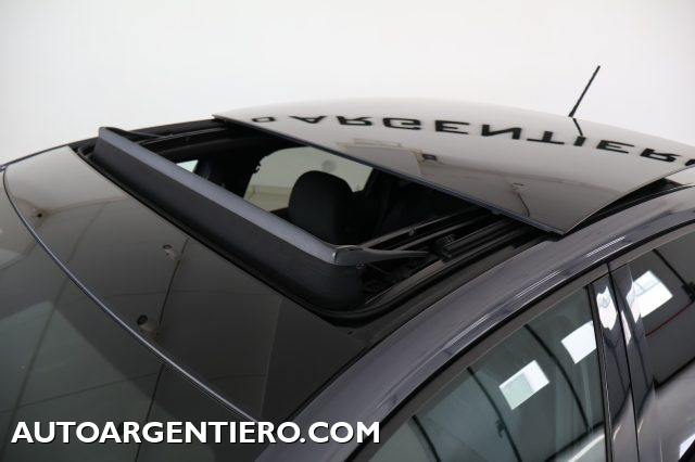 VOLKSWAGEN Taigo usata, con Airbag laterali