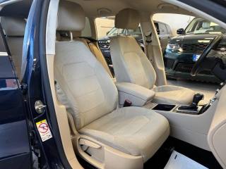 VOLKSWAGEN Passat Variant usata, con Climatizzatore