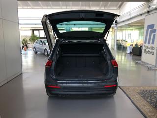 VOLKSWAGEN Tiguan usata, con Chiusura centralizzata